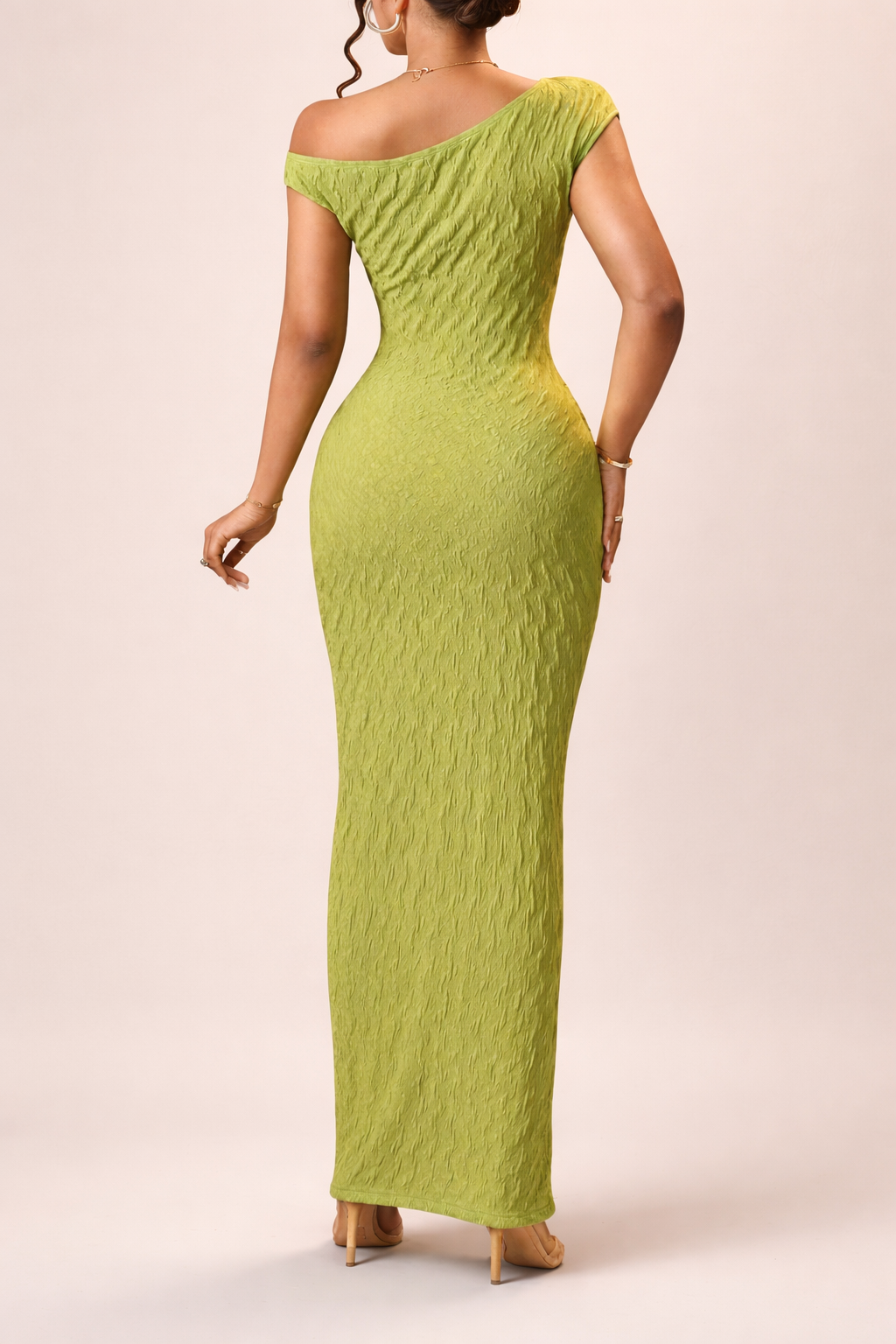 Women’s Asymmetrical Off-Shoulder Bodycon Dress