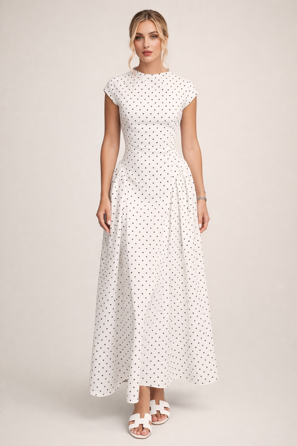Polka Dot Long Dress with Round Neck and Waist Fit