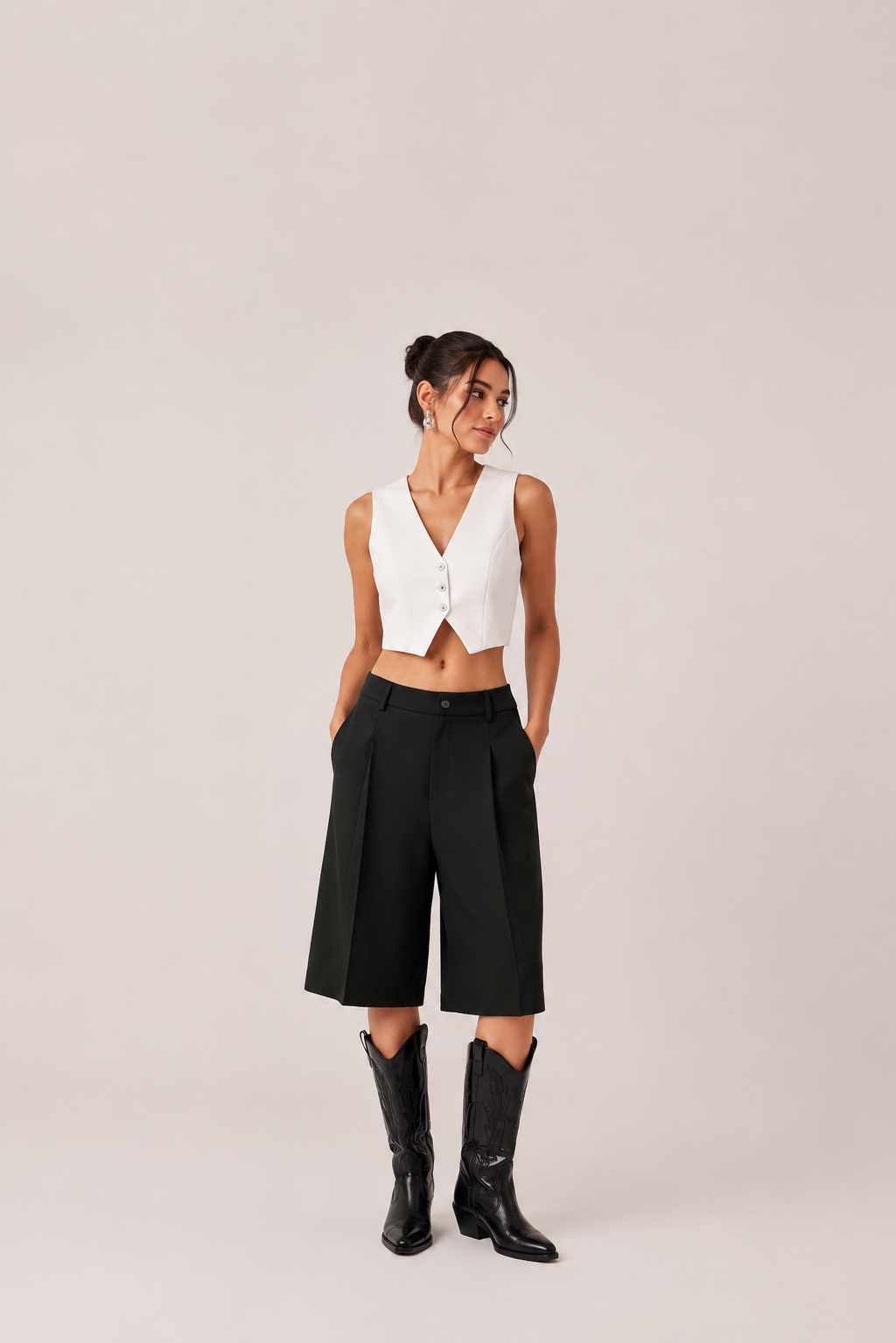 Tailored Wide Leg Bermuda Trousers