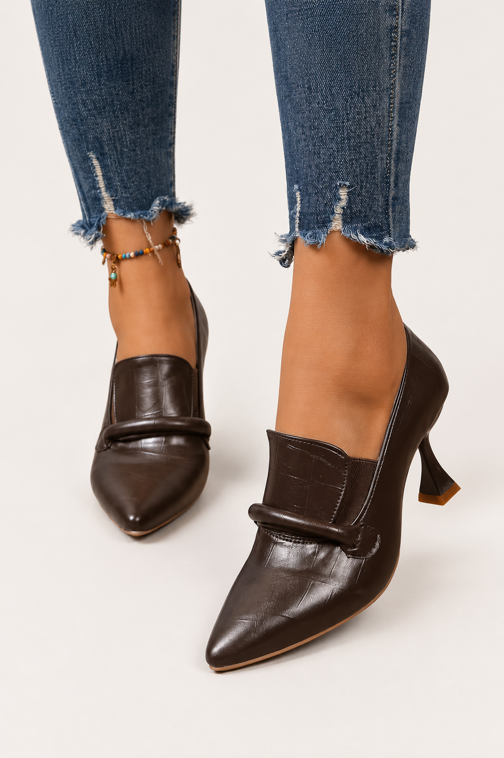 Women’s Pointed Toe Mid Heel Dress Pumps